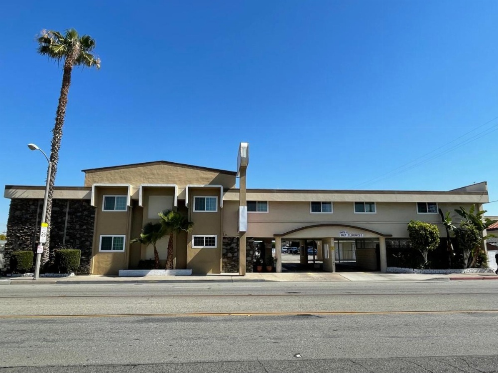Grand Inn Image 10