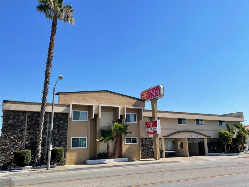 Grand Inn Image 12