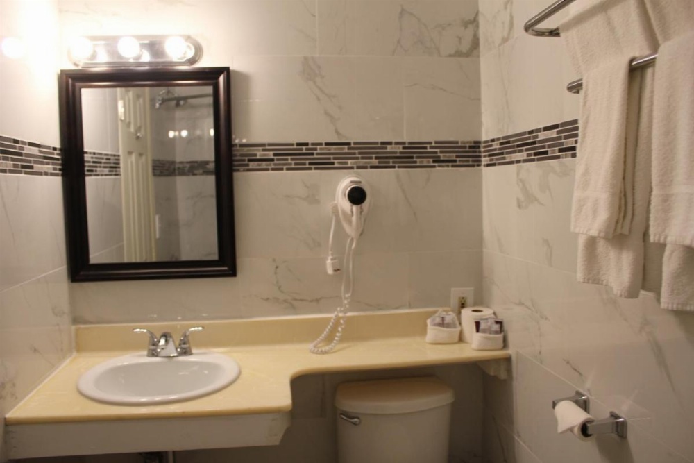 Grand Inn
